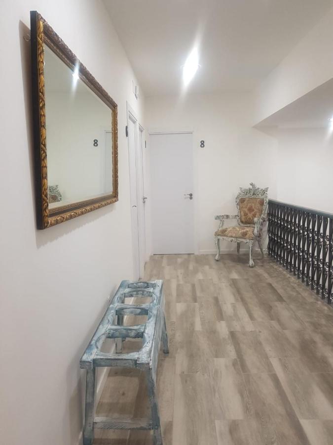 Palafox 23 Hostel มาดริด ภายนอก รูปภาพ
